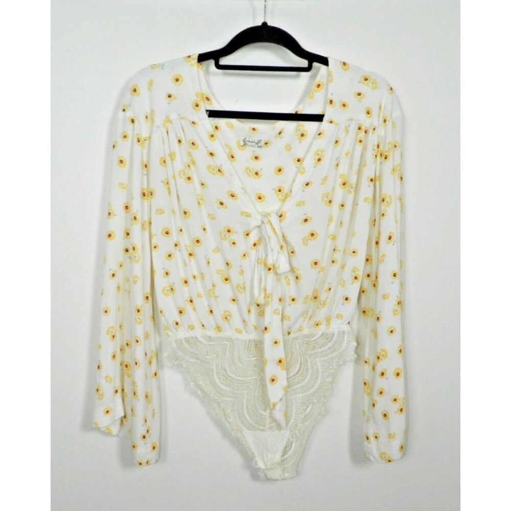 Intimately Free People Bodysuit Small White‎ Yellow Floral Sunflower Lace Bottom